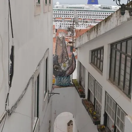 Alfama Art דירה *